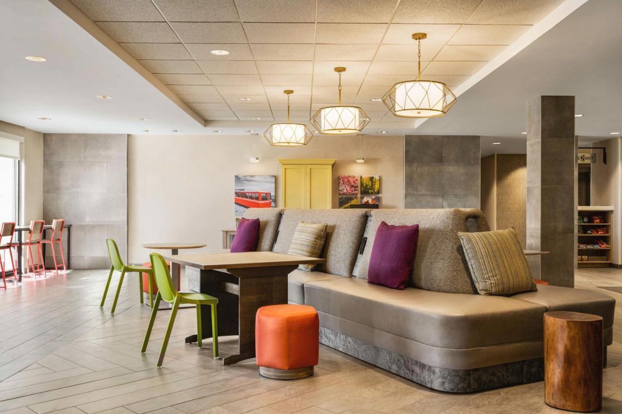 Home2 By Hilton I-25 Hotel 3*